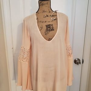 Lumiere Peach. 100% Rayon